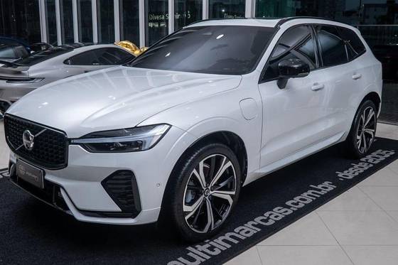 VOLVO XC60 2.0 T8 RECHARGE ULTIMATE DARK AWD GEARTRONIC VOLVO XC60 2.0 T8 RECHARGE ULTIMATE DARK AWD GEARTRONIC